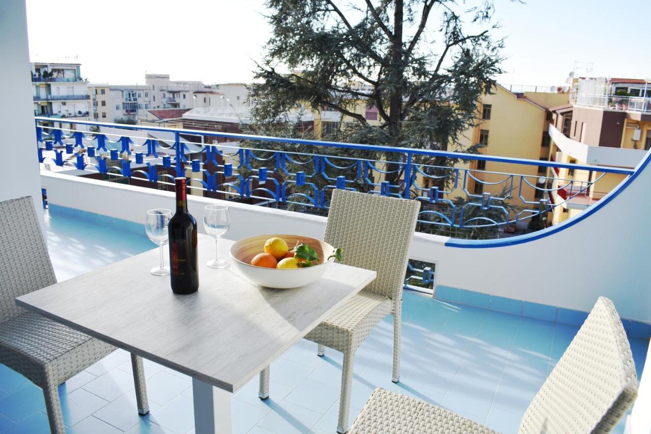 Lume Art Apartment B&B Sorrento Esterno foto