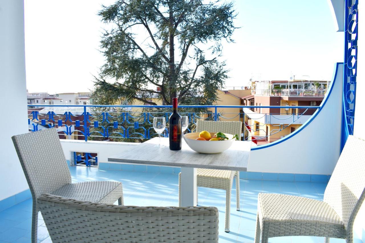 Lume Art Apartment B&B Sorrento Esterno foto