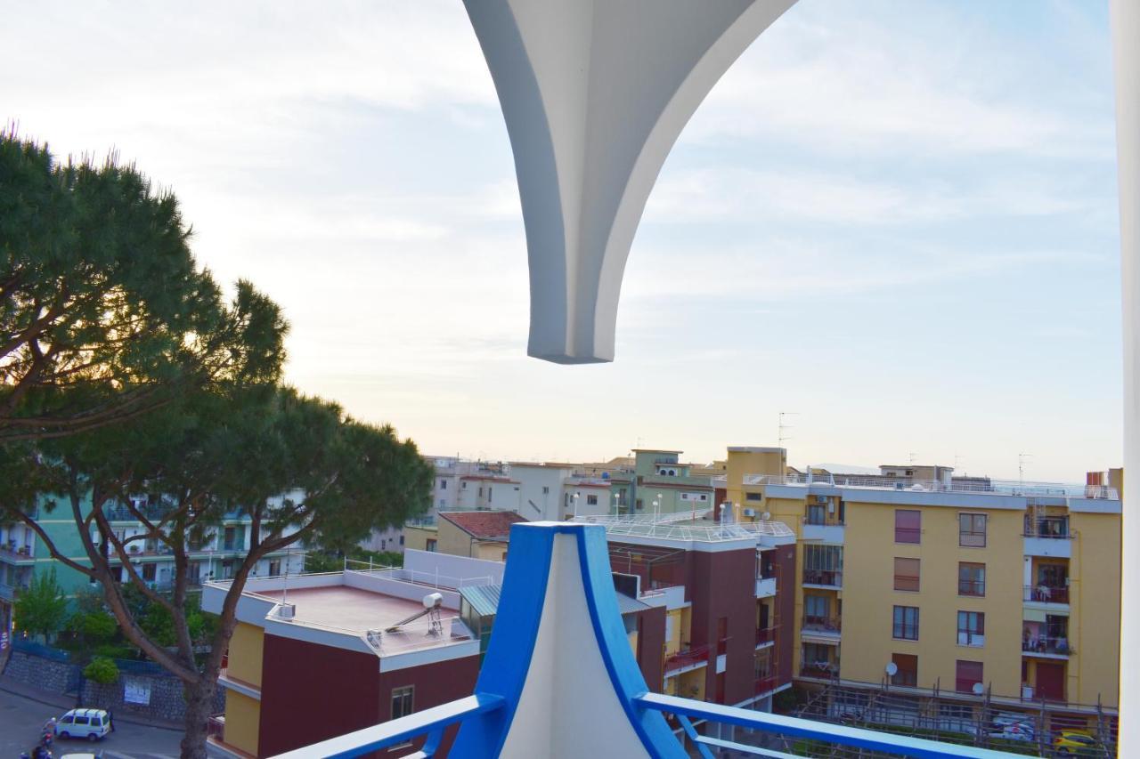 Lume Art Apartment B&B Sorrento Esterno foto